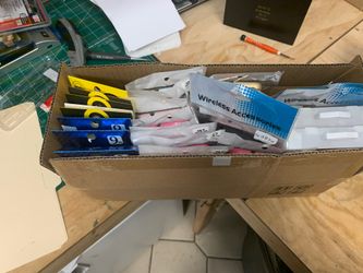 Lg Q7+ Case and glass Bundle