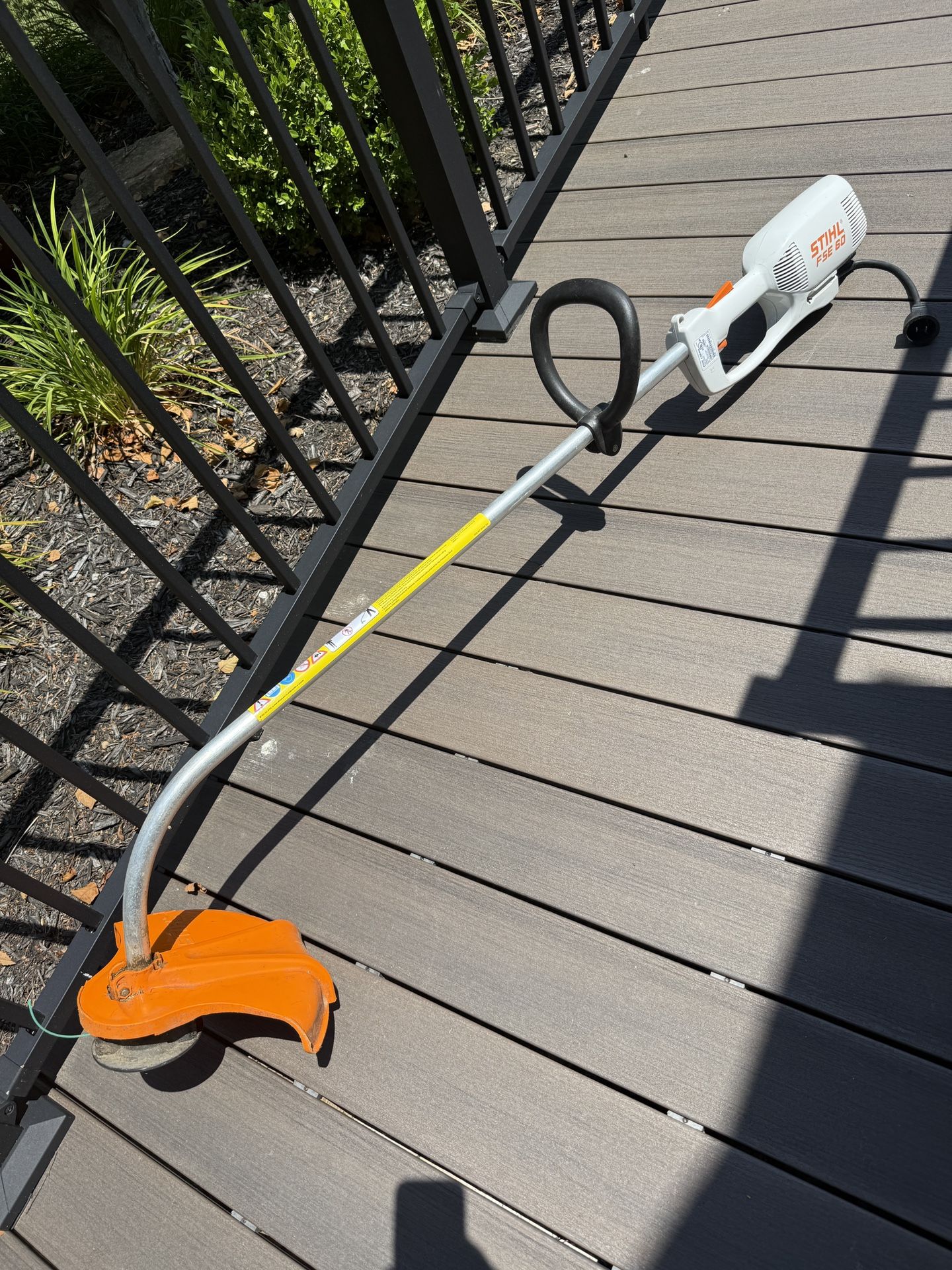 STIHL FSE 60 Electric Weedeater in excellent shape!