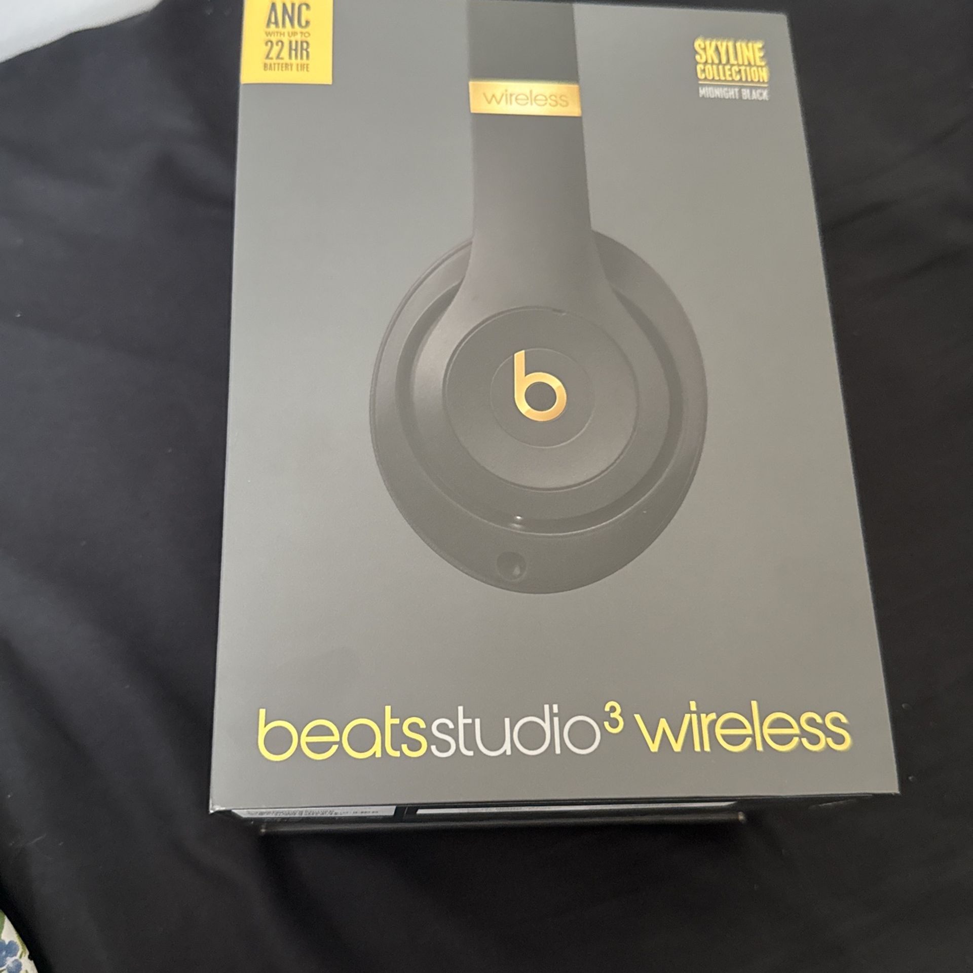 Brand New Beats Studio 3