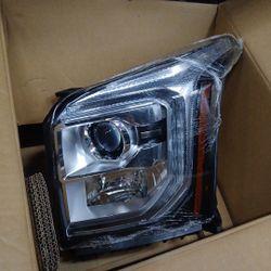 2017-2020 OEM Headlight GMC Yukon/ Yukon XL