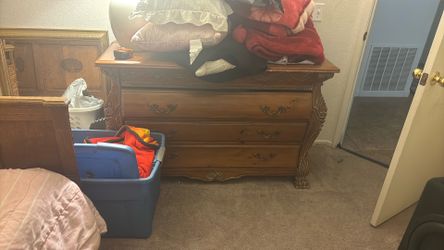 Dresser
