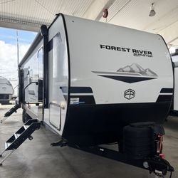 2025 Forest River Surveyor Legend X 32 CAMP Stock 82003