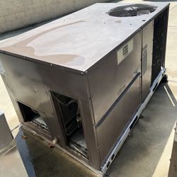Day & Night Commercial A/C  Package Unit