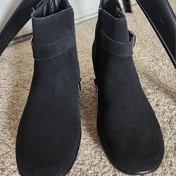 Ladies Boots