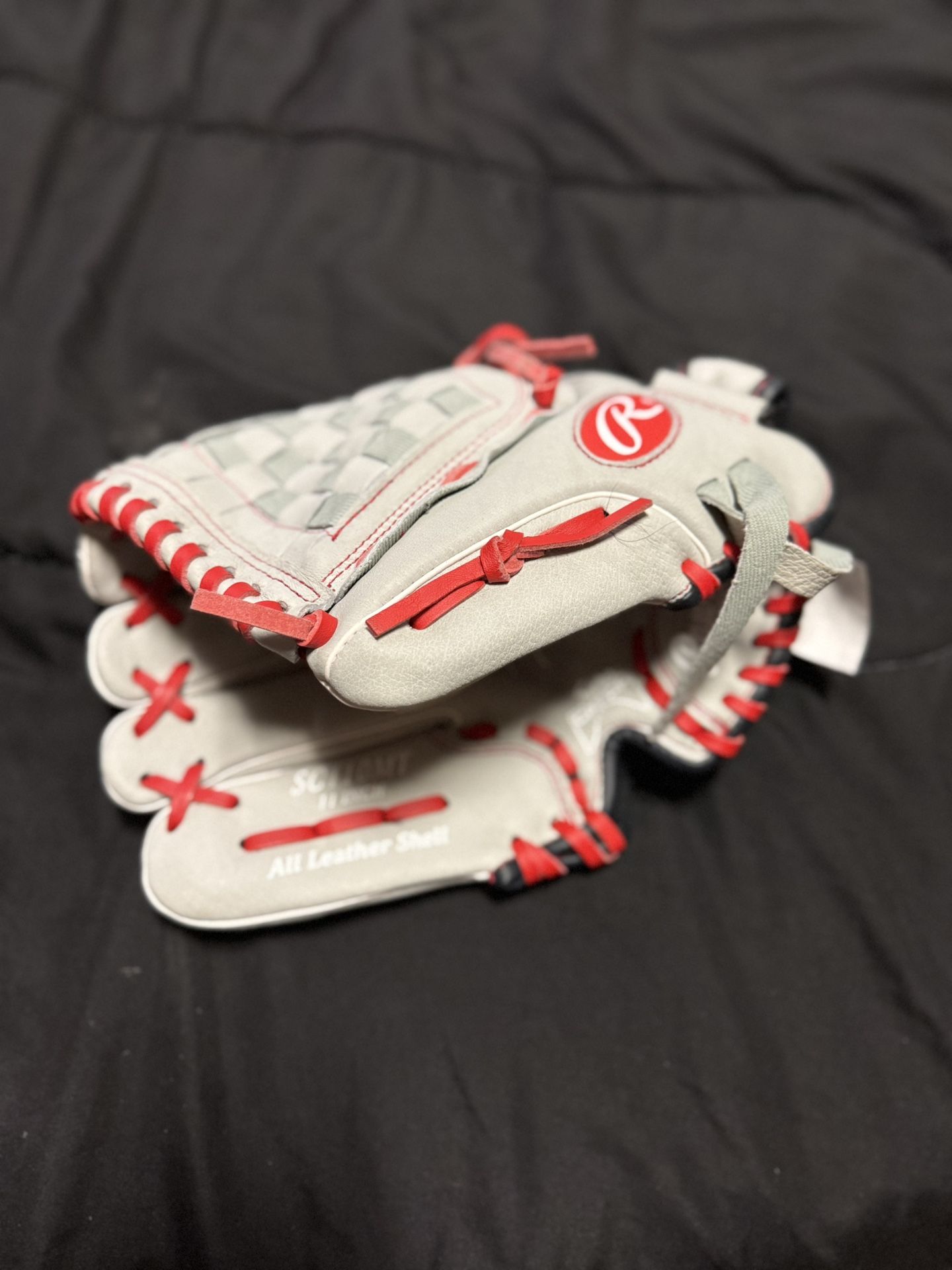 Pick Up Today! Rawlings Baseball Glove