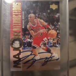 MICHAEL JORDAN AUTOGRAPH 
