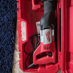 Milwaukee Sawzall 12 