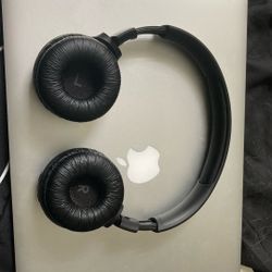 JBL 510 Bluetooth Headphones