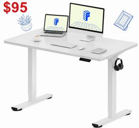 Adjustable Electric Standing Desk – Spacious, Modern & Like New