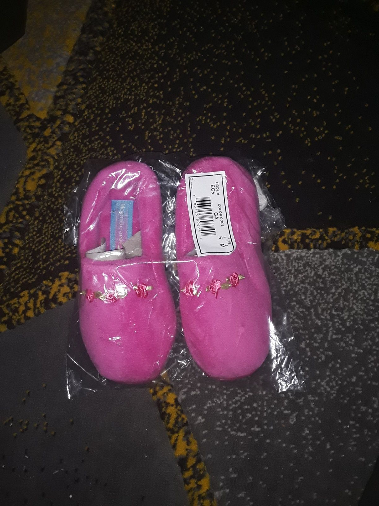 Brand new shoes & slippers