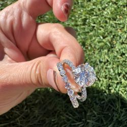 1.73 Carat Natural Diamond Engagement Ring And Wedding Band Set