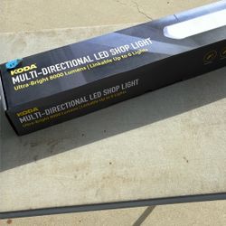 Shop Light LED 8000 Lumens Multi Directional