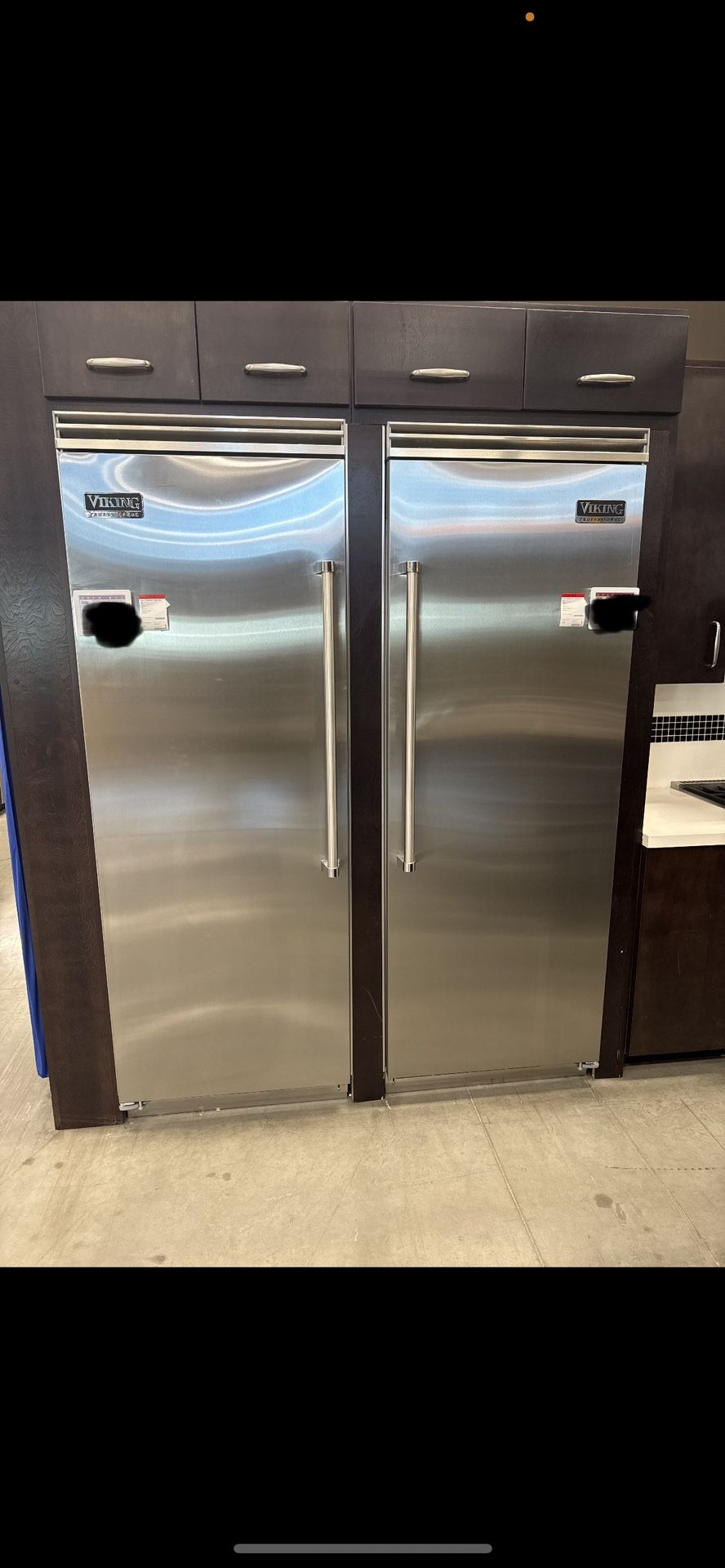 Viking Refrigerator Freezer 60 Inches