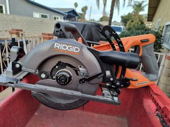 Ridgid Brushless Magnesium Construction Saw
