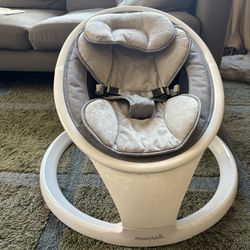 Munchkin® Bluetooth Enabled Infant Baby Swing, White