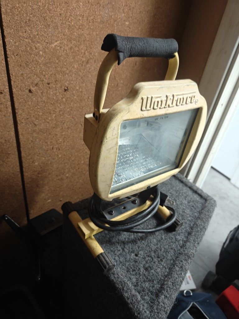 Workforce halogen work light