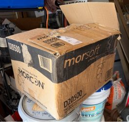 Morcon Morsoft D20500 Tall Fold Dispenser Napkins