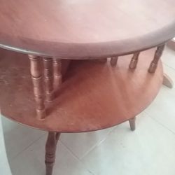 Accent table /vintage 