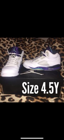 Jordan Grape 5s Size 4.5Y