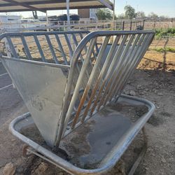 Cow, goat, sheep, horse feeder