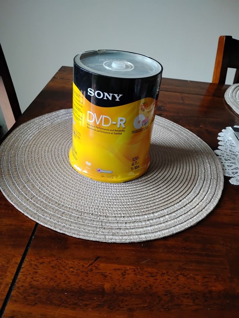 Brand New 100 Pack Sony DVD -R Recordable Discs