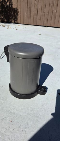 IKEA TOFTAN Trash Can with Foot Pedal - Gray, 4L
