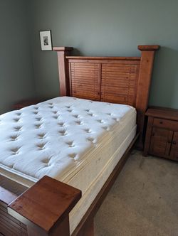 Queen Size Bed Frame And Mattress 