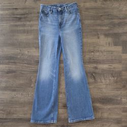 Old Navy Flare Higher High Rise Jean Size 6