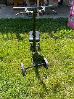 Knee scooter