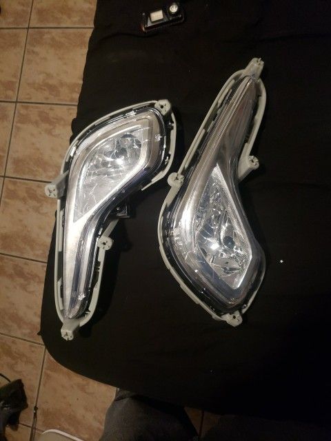 Hyundai Sonata 2011-2015 OEM Head Lights 