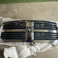 2018 Ram 1500 OEM Front Grill