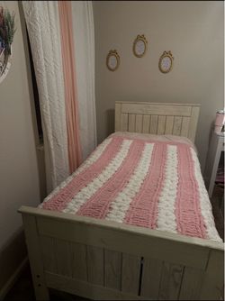 Twin Wood Bed Frame