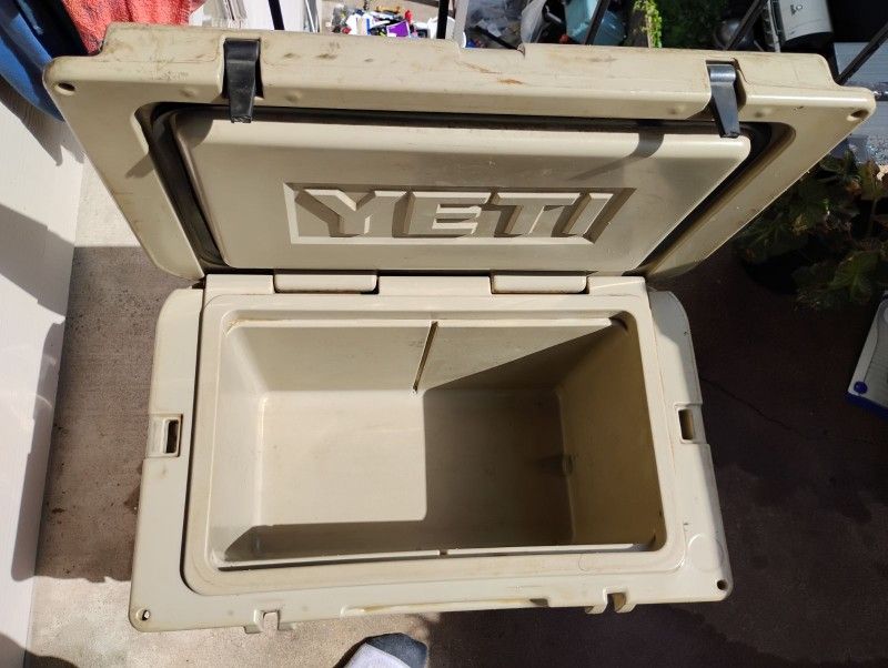 Yeti Cooler