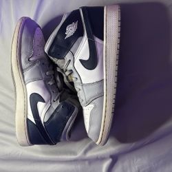  Air Jordan 1 Mid 'Wolf Grey Midnight Navy'