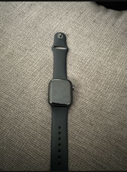 Apple Watch Series 8