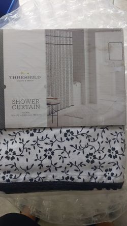 Threshold shower curtain new