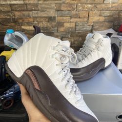 Jordan 12 Size 9