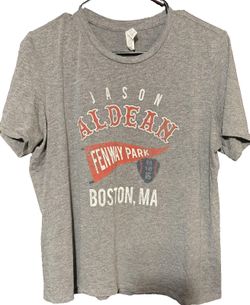 Jason Aldean Fenway Park Concert t-shirt Gray Women's size L