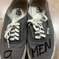 Tenis. Vans.  $15.00.  obo.   used good.   Sizes. #9 Ubication. check my othet offers Fontana.   