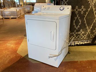 GE White Gas Dryer, 7 Cu. Ft. Capacity Model #GTDP220GF0WW