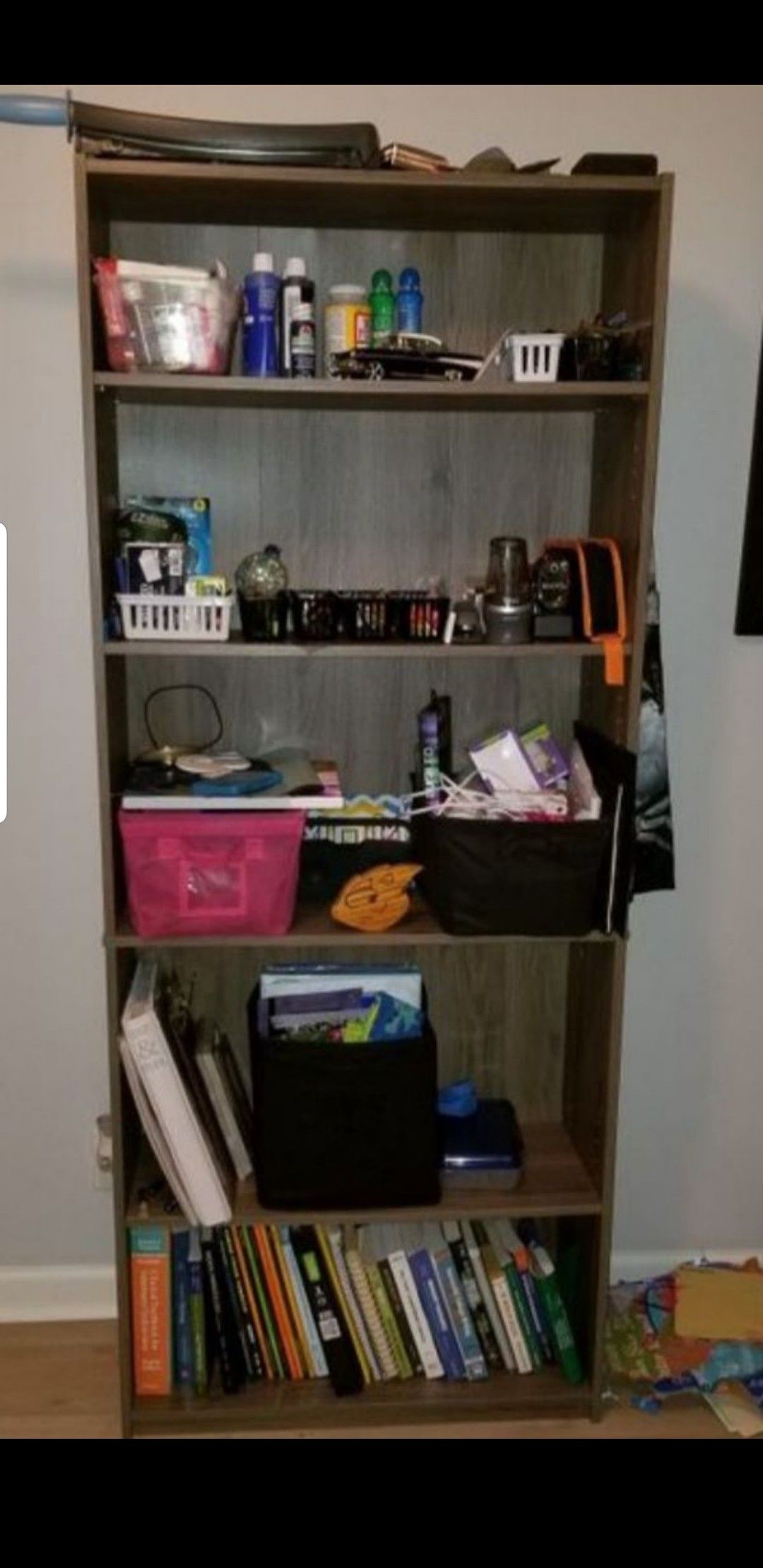 Free Bookshelf