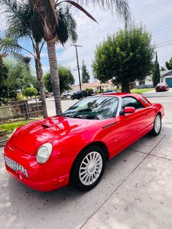 2004 Ford Thunderbird