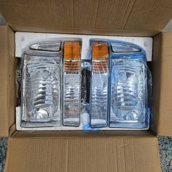 Headlight Replacement For Ford F250,350,450 Years 1999 To 2004