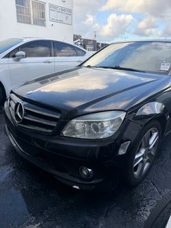 2010 Mercedes C300 mechanic special