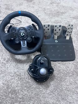 Logitech G923 Trueforce Racing Wheel + Pedals + Shifter (Like New)