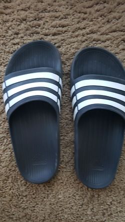 Adidas kids sliders