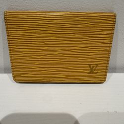 Louis Vuitton Epi Leather Cardholder