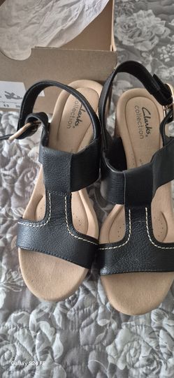 Clarks Women Shoes