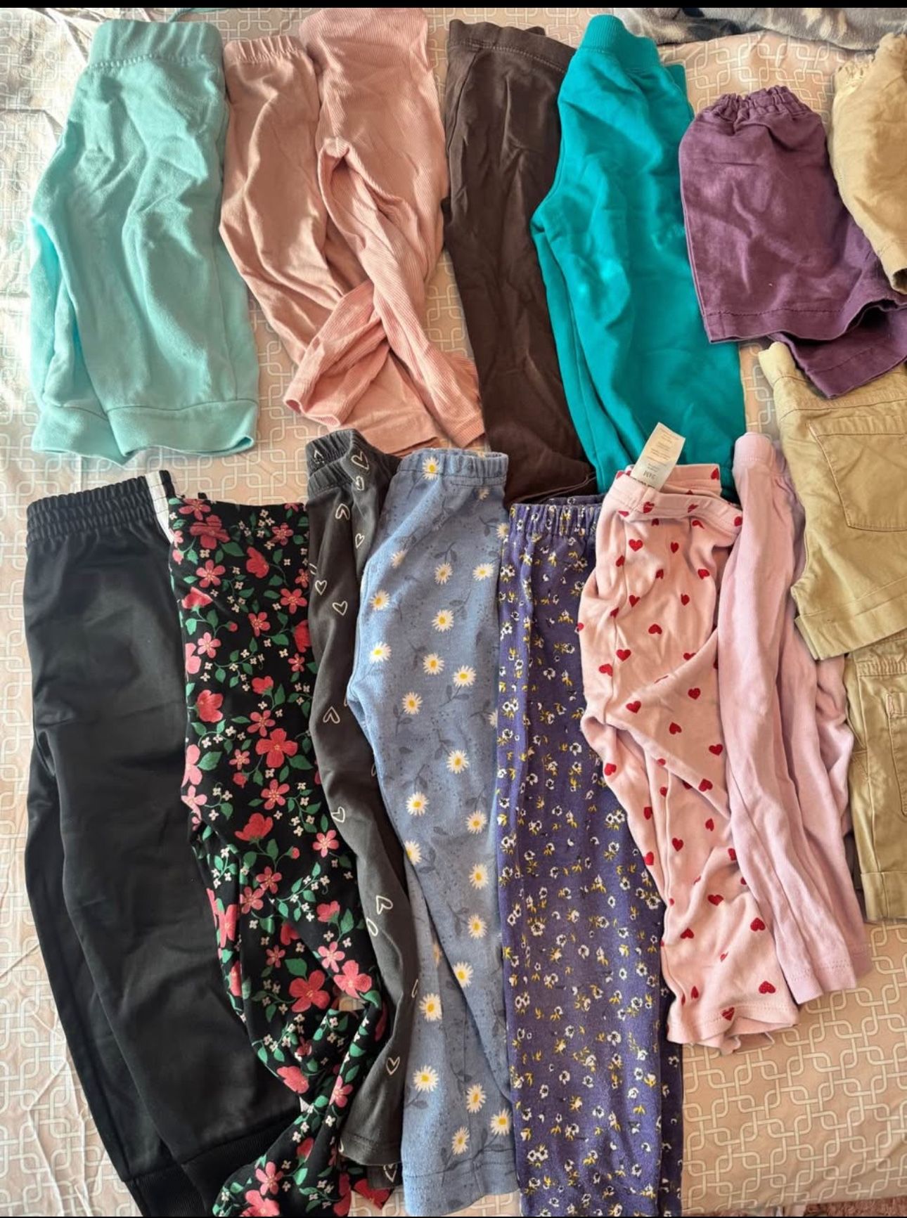 Girls Clothes 2T and 3T