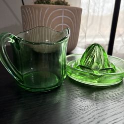 Vintage Depression Glass Juicer 